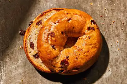 Panera Bread Menu 46 Cinnamon Swirl & Raisin Bagel