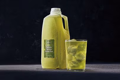 Panera Bread Menu 198 Passion Papaya Iced Green Tea – Naturally Flavored – Half Gallon
